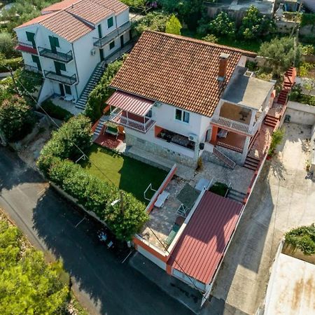טרוגיר Apartments Josipa מראה חיצוני תמונה