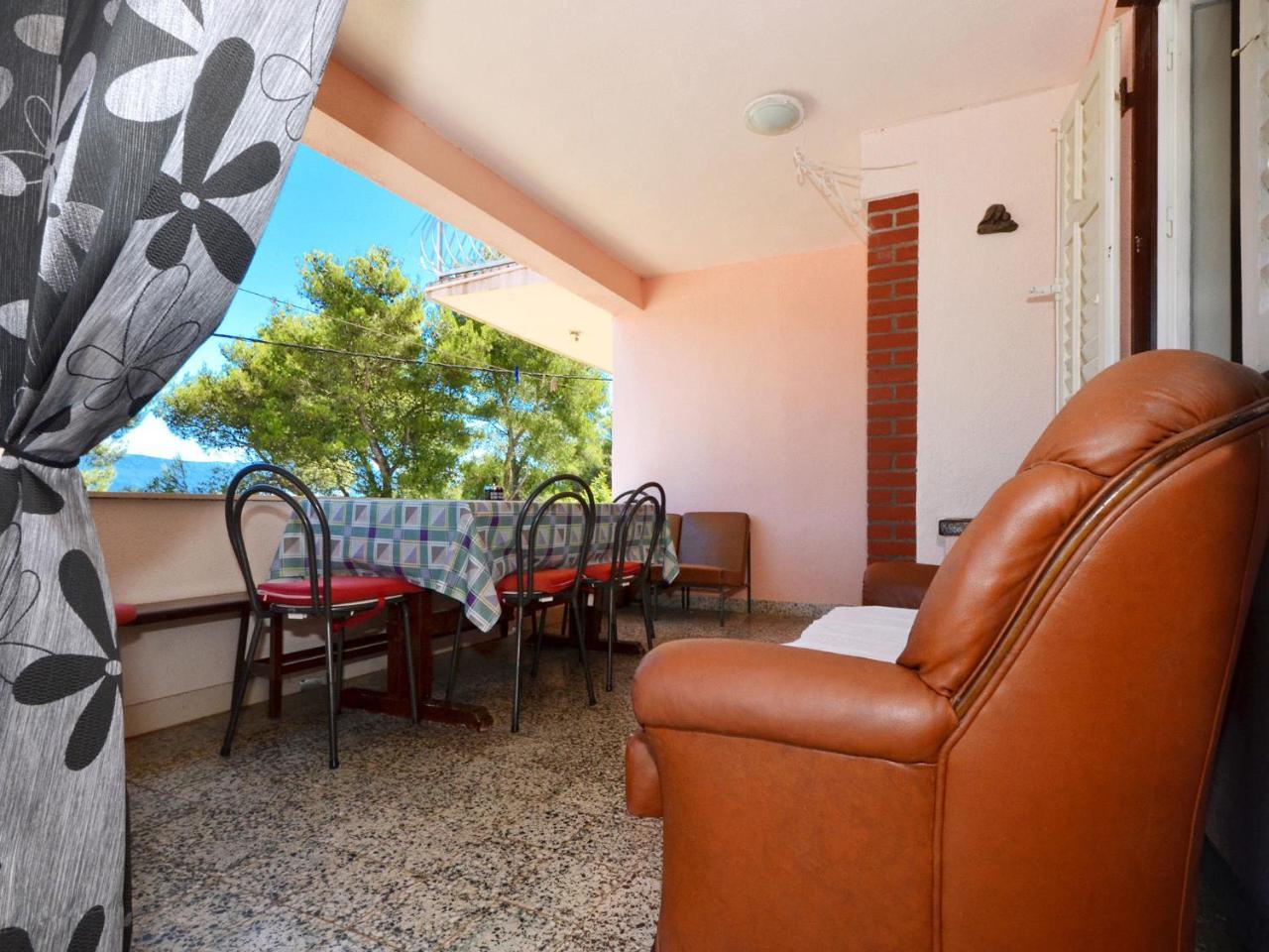 טרוגיר Apartments Josipa מראה חיצוני תמונה