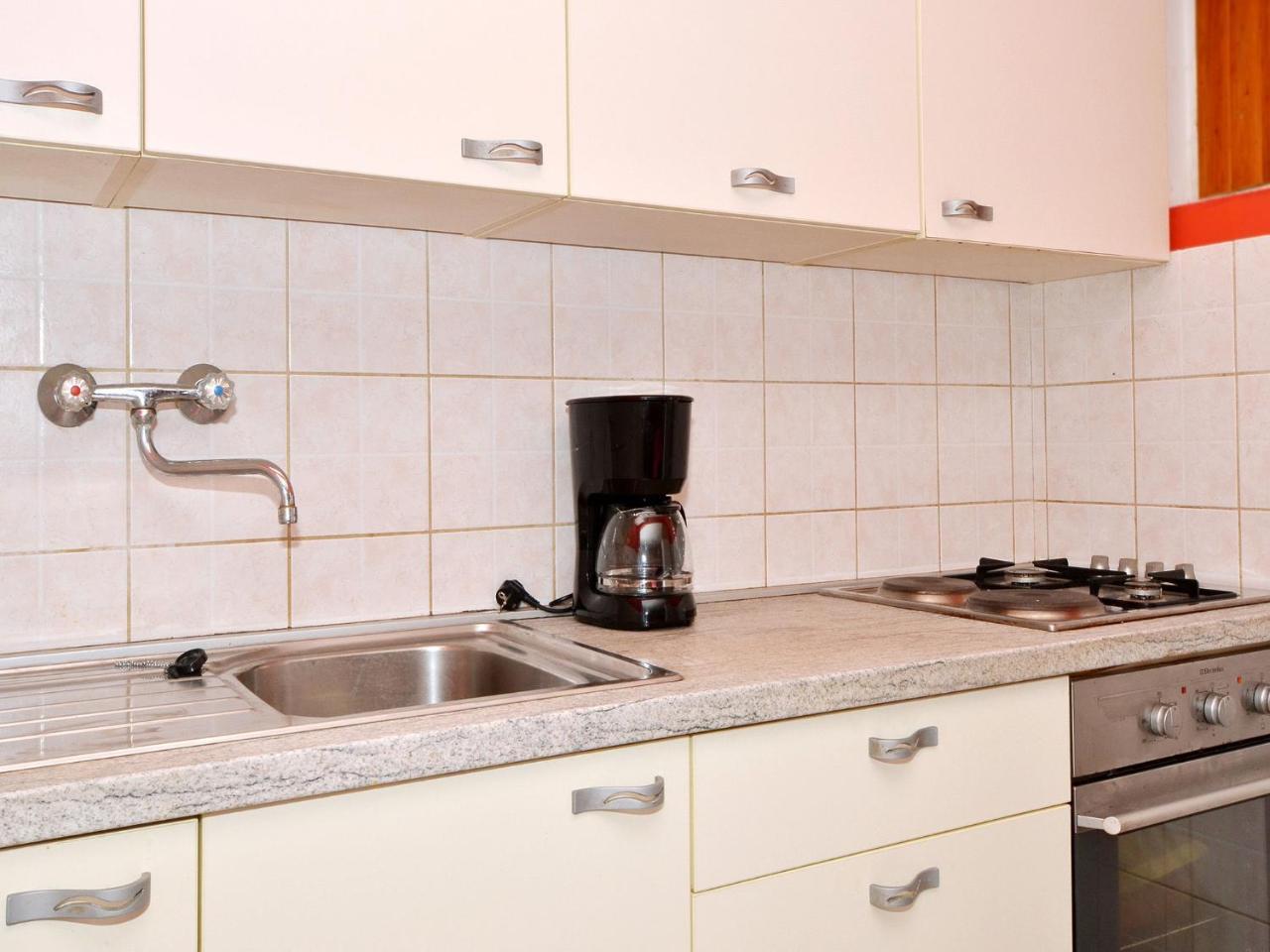 טרוגיר Apartments Josipa מראה חיצוני תמונה