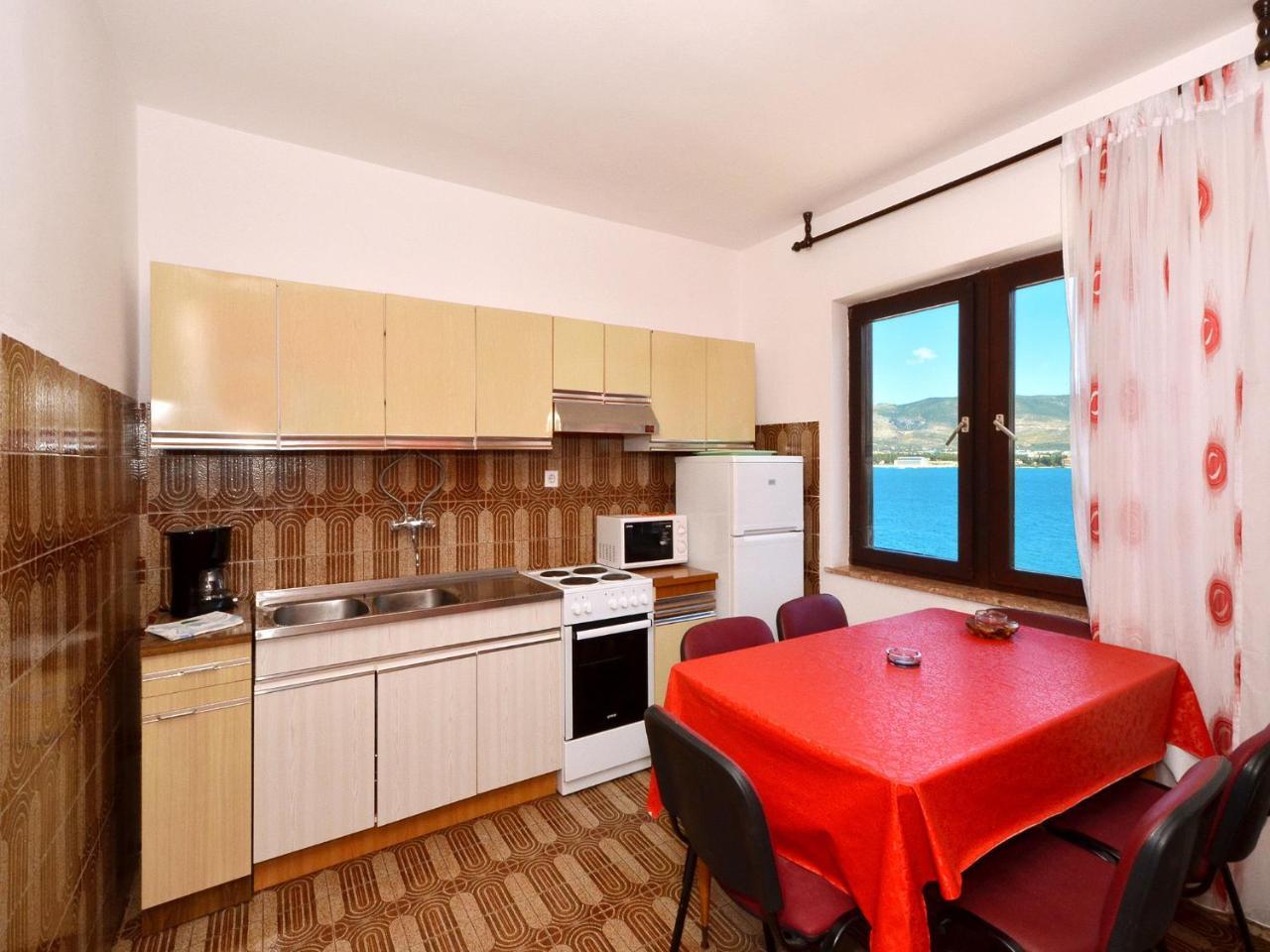 טרוגיר Apartments Josipa מראה חיצוני תמונה