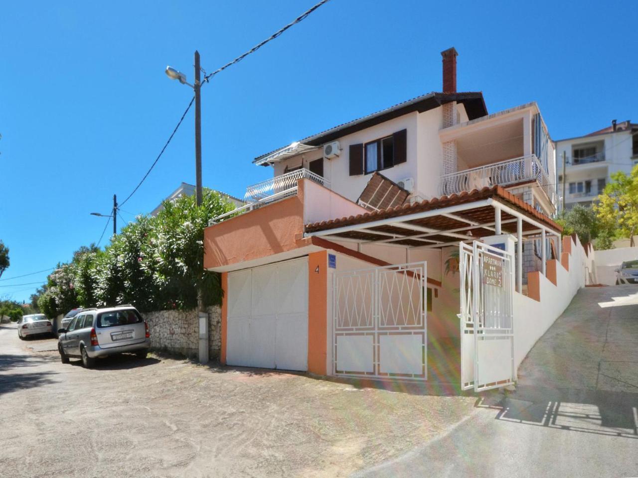 טרוגיר Apartments Josipa מראה חיצוני תמונה
