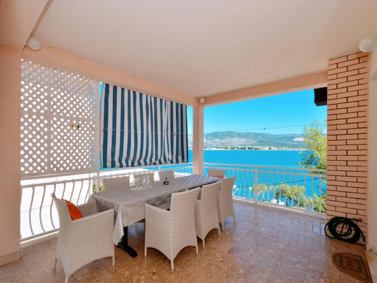 טרוגיר Apartments Josipa מראה חיצוני תמונה